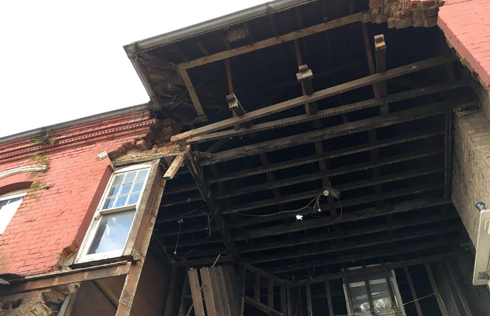 House collapse